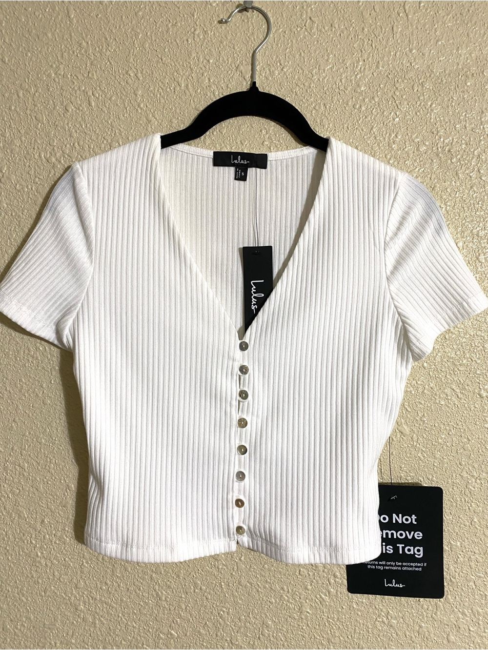 Lulus My Everyday Best White Ribbed Button Front Shirt Sleeve Top Size S NWT - Picture 3 of 11